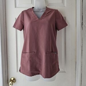 FIGS Casma Scrub top